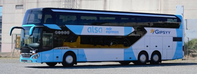 Archivo - Autobús de doble piso de Alsa