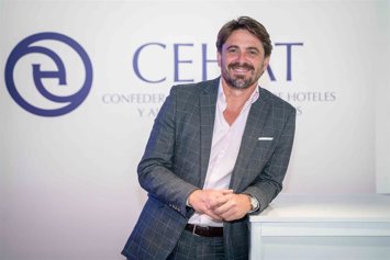 Archivo - El presidente de la Confederación Española de Hoteles y Alojamientos Turísticos (Cehat), Jorge Marichal.