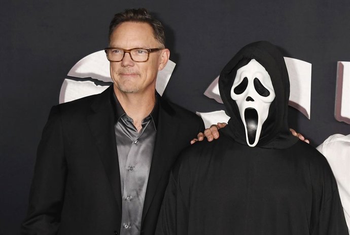 Matthew Lillard se "avergüenza" de su regreso en Scream 7 tras el despido de Melissa Barrera por apoyar a Palestina