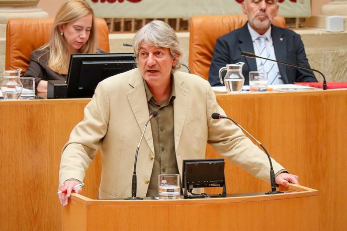 El diputado de IU, Carlos Ollero