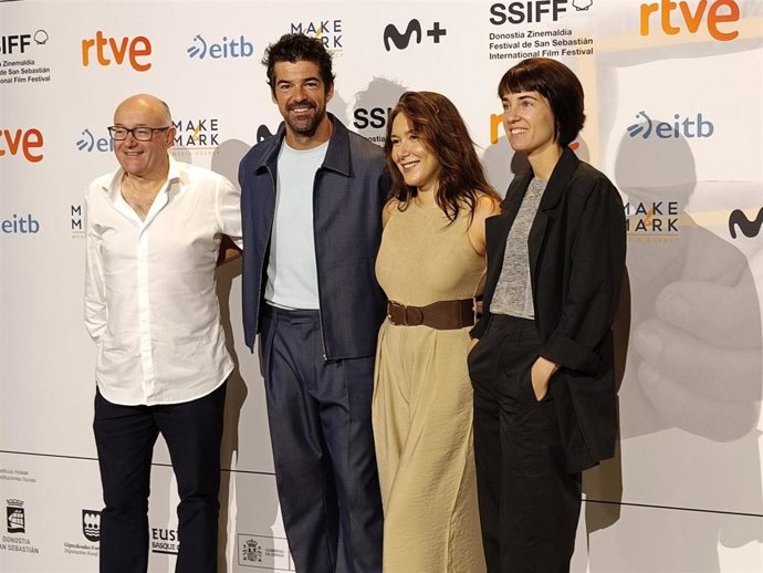 El director del Festival de San Sebastián, José Luis Rebordinos, el actor Miguel Ángel Muñoz, la directora ejecutiva de Make & Mark, Alexandra Petrarota, y la subdirectora del Festival, Maialen Beloki