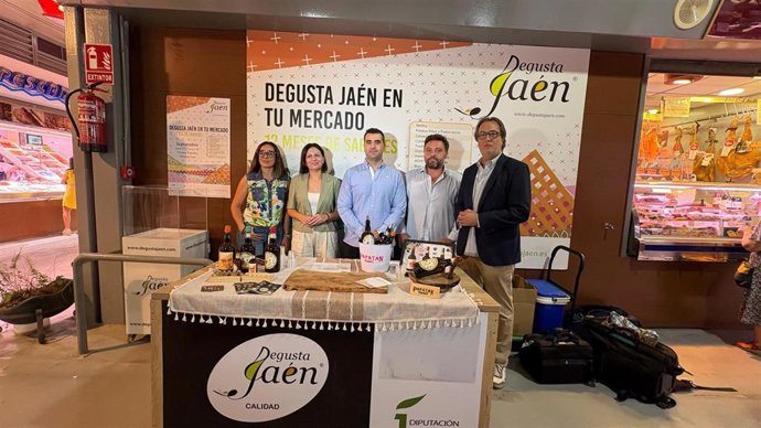 Presentación de la campaña '12 meses de sabores'