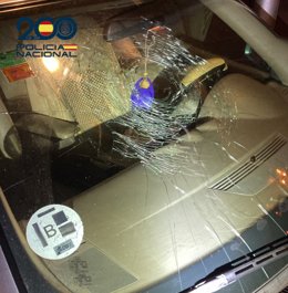 Coche con cristal fracturado