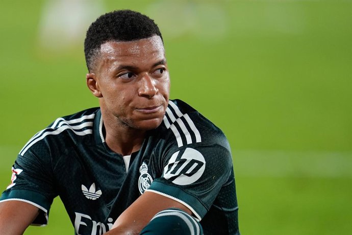 Kylian Mbappe of Real Madrid CF looks on during the Spanish League, LaLiga EA Sports, football match played between Elche CF and Real Madrid CF at Estadio Manuel Martinez Valero on September 15, 2026, in Elche, Spain.