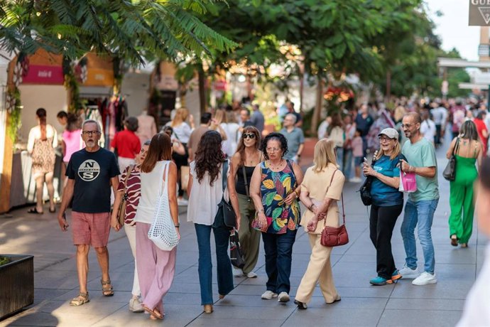 La Zona Comercial Mesa y López