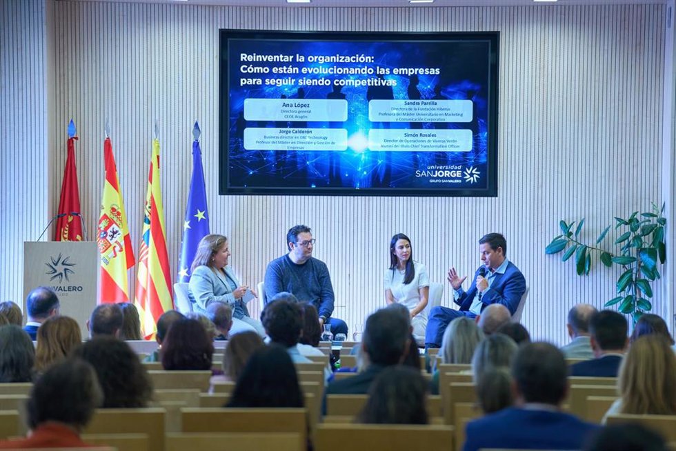 La Universidad San Jorge ha reunido en el Edificio Grupo San Valero a líderes empresariales.