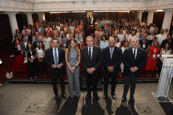A FEDER defende que o conhecimento sobre doenças raras se traduza em acesso e equidade