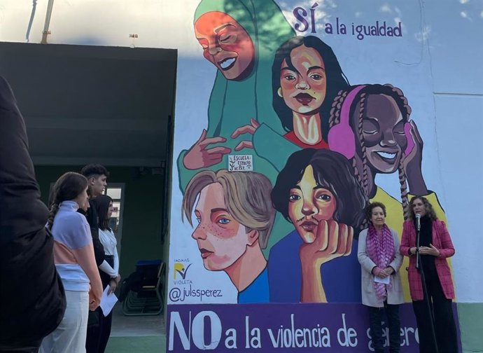 Mural por la igualdad en un intituto de la provincia.