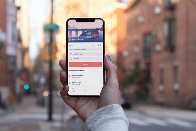 Archivo - Omio, buscador global de viajes multimodales