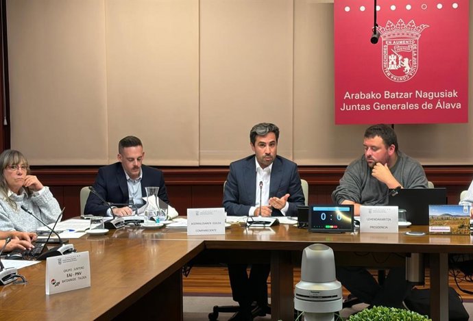 El Gobierno Foral de Álava  presenta la norma que regulará el sistema de pago por uso en la AP-68