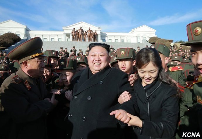 (Foto de ARCHIVO)  El líder norcoreano, Kim Jong Un, se encargó de supervisar personalmente el lanzamiento de cuatro misiles por parte de una unidad militar diseñada específicamente para atacar las bases militares ...      El líder norcoreano, Kim Jong