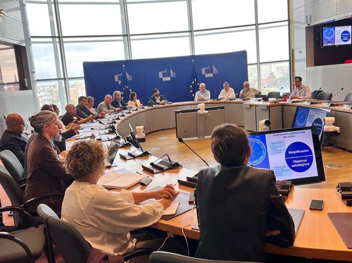 Los alcaldes durante su visita a Bruselas.