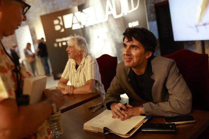 Juan Luis Arsuaga y José Luis Díez-Garde llenan de conocimiento, experiencia y reflexión el segundo día de Blacklladolid
