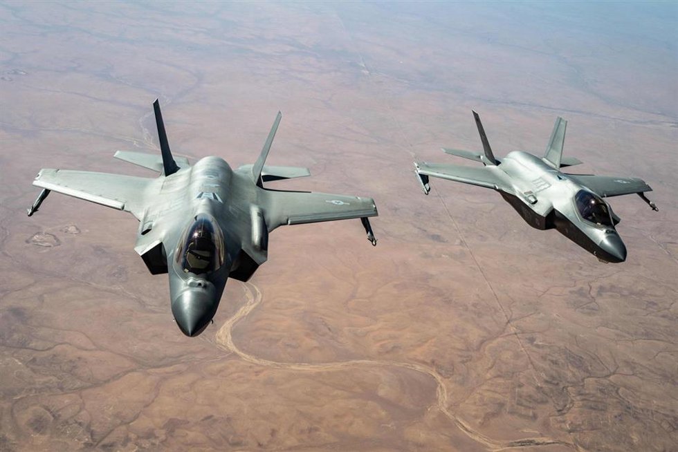Archivo - Un par de aviones de combate F35