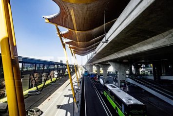 Archivo - Terminal T4 del Aeropuerto Adolfo Suárez Madrid-Barajas, a 2 de marzo de 2026, en Madrid (España).  