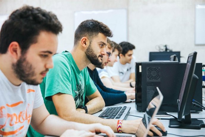 La UPCT y Grupo Fuertes impulsan un Hackathon de Ciberseguridad para conectar talento universitario y empresa