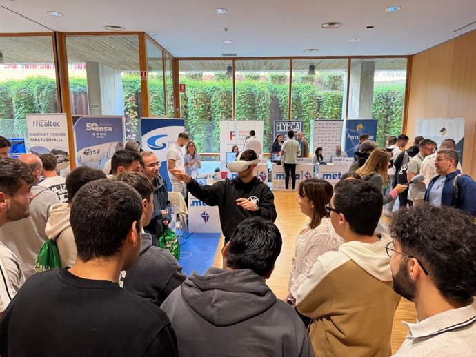 Demostraciones en la Feria de Empleo del Metal en 2025