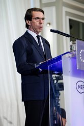 Foto: Aznar avisa de que Sánchez es "capaz de cualquier cosa": "la 'Ley de nietos' ha sido un intento de alterar el censo"