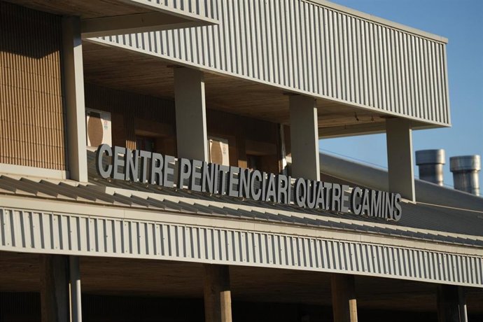 Archivo - Fachada del Centro Penitenciario de Quatre Camins (Barcelona)