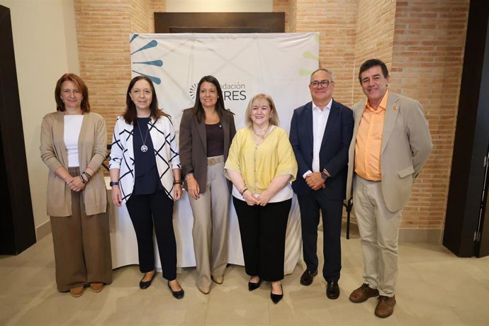 Foto de familia del seminario de tecnodependencia en Alcázar de San Juan.