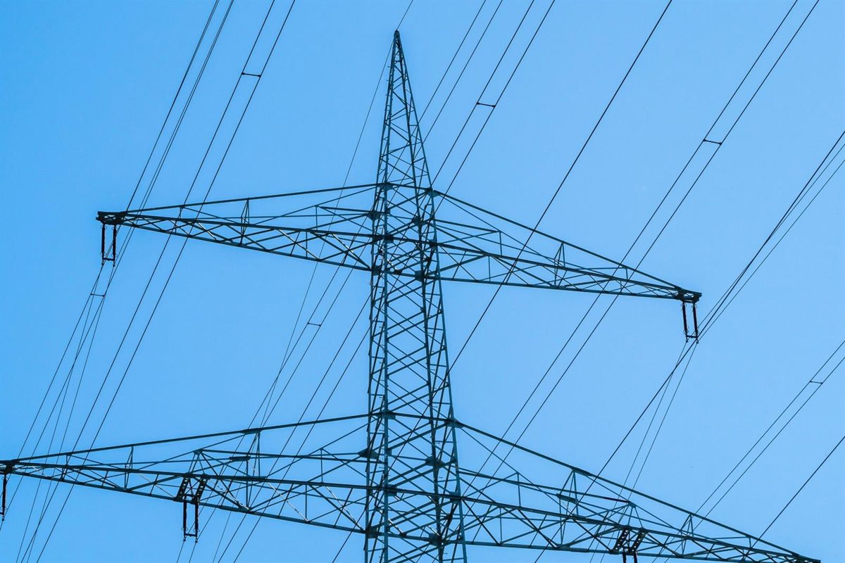 La red eléctrica española alcanza ya una saturación del 86,5%, según el Foro Industria y Energía