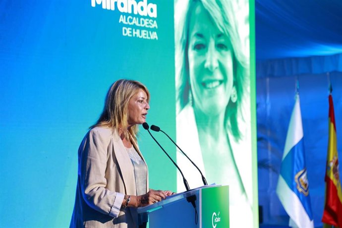 Imagen de archivo de la alcaldesa de Huelva, Pilar Miranda, durante su intervención en la presentación del Proyecto Circular de Atlantic Copper. 