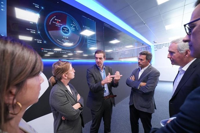 Diputación de Gipuzkoa  se reúne con Ayesa Digital para conocer NEUROQIA, proyecto que combina IA y cuántica para tratar la ELA