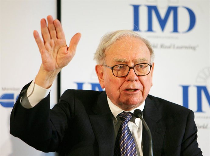 Archivo - Warren Buffet