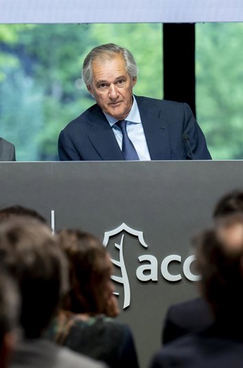 Archivo - El presidente y CEO de Acciona, José Manuel Entrecanales Domecq.