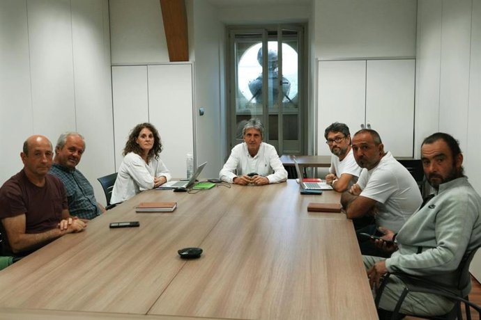 Reunión entre la Diputación de Gipuzkoa y las organizaciones agrarias ENBA y EHNE