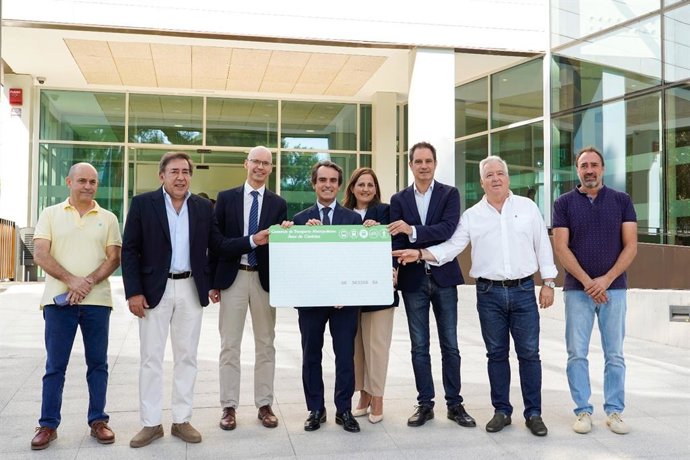 Mario Muñoz-Atanet en la integración de nuevos municipios al Consorcio de Córdoba.