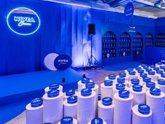 Foto: El azul que llevas viendo toda la vida cumple 100 años: la historia detrás del icono beauty de Nivea