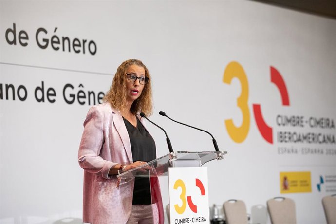 La consejera de Igualdad del Gobierno de Castilla-La Mancha, Sara Simón, durante el V Foro Iberoamericano de Género, a 18 de septiembre de 2026, en Toledo, Castilla-La Mancha (España). 