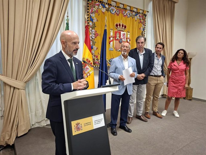El subdelegado del Gobierno en Málaga en un acto.
