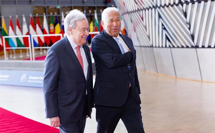 Archivo - El secretario general de la ONU, António Guterres, y el presidente del Consejo Europeo, António Costa.