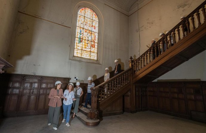 La alcaldesa de València, María José Catalá, visita el Palau de Montortal, inmueble que será la segunda sede del Museu de la Ciutat.