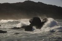Aviso amarillo este sábado en la costa de Cádiz por oleaje y fuertes rachas de viento de hasta 80 km/h