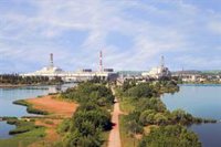 Un dron alcanza una torre de refrigeración de la central nuclear rusa de Kursk