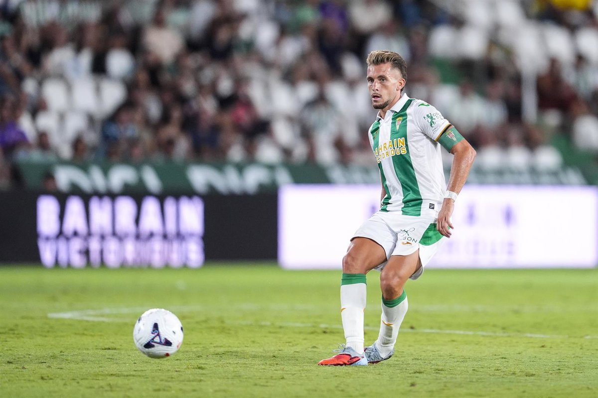 El Córdoba remonta a un Albacete que sigue en descenso