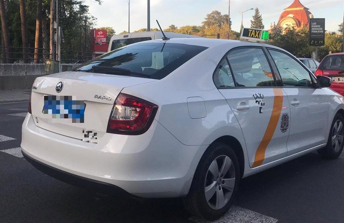 Archivo - Taxi en Sevilla