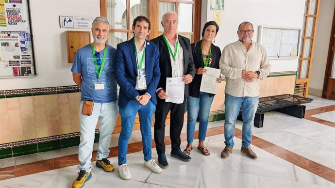 IU Maracena lleva al Parlamento andaluz varias iniciativas.
