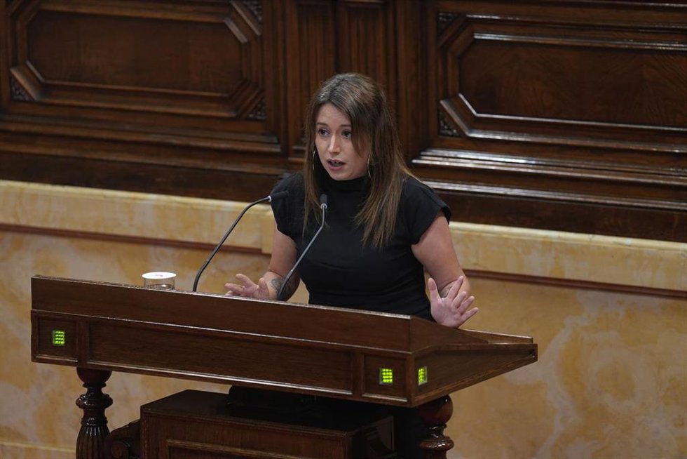 Archivo - La diputada de la CUP y candidata a la alcaldía de Barcelona, Laure Vega