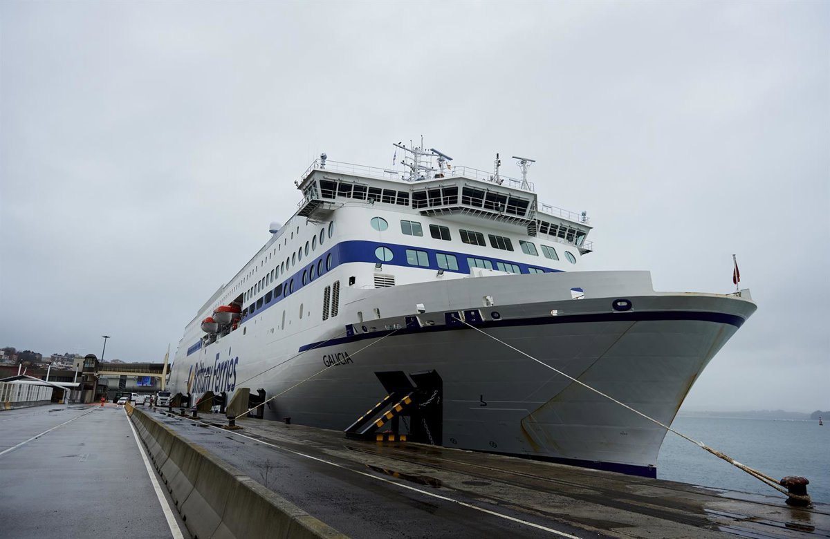 En 2025 se consolidó la desaparición del instrusismo en el puerto por la valla y el traslado de los albaneses a Calais