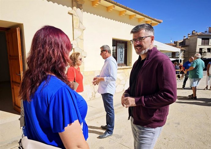 El diputado del PSOE en las Cortes de Aragón ha criticado el “menosprecio” que sufren los APN y el resto del operativo de Infoar en las negociaciones laborales.