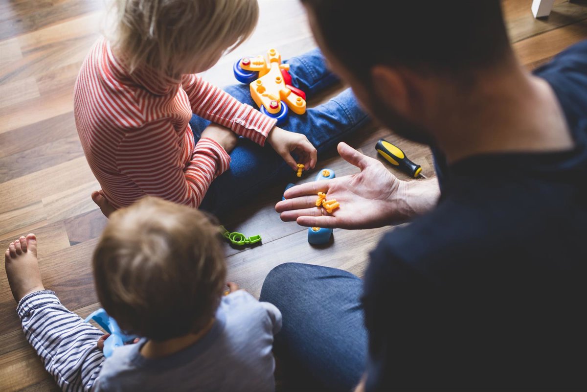 El 17% de las familias riojanas con hijos de hasta 18 años recorta gastos de su crianza por motivos económicos