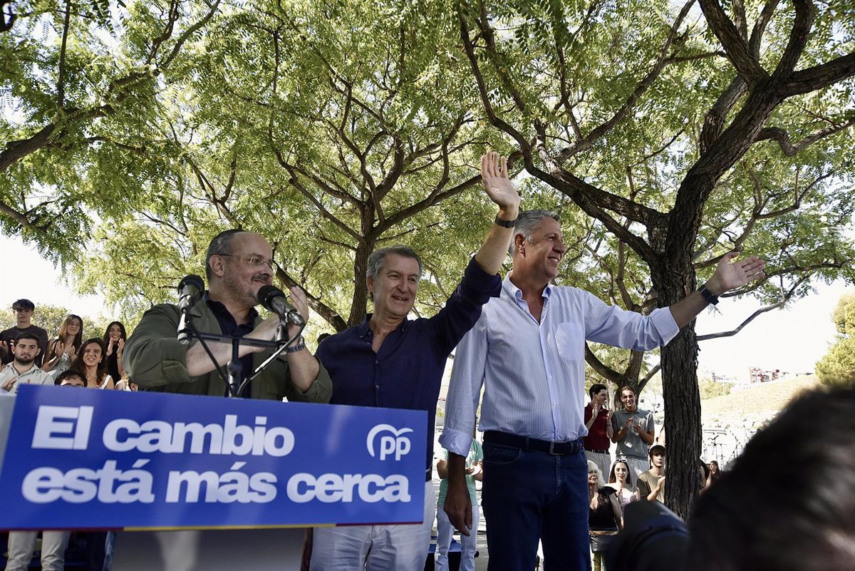 Feijóo pide revisar como se concede, se mantiene y «se puede perder» la nacionalidad