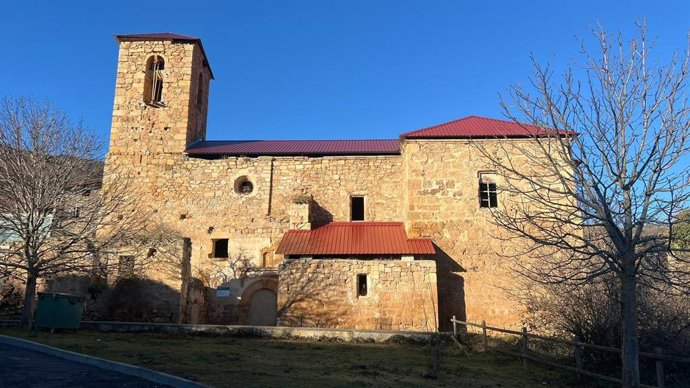 Archivo - Iglesia de la Asunción de Luezas de Cameros