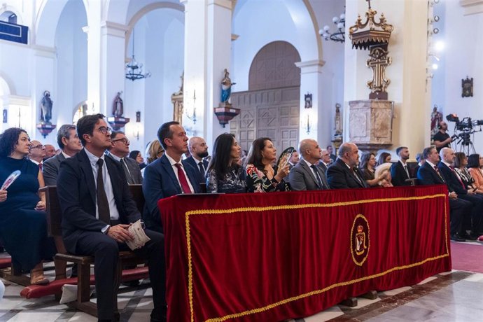El presidente de la Diputación de Almería, José Antonio García, en la misa en honor al Cristo de la Luz de Dalías