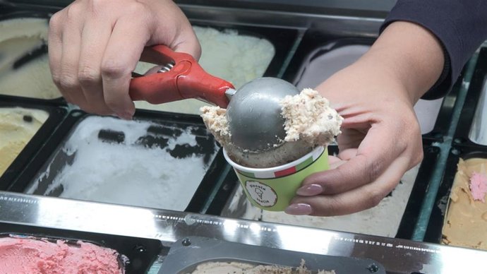 Archivo - Tarrina de helado