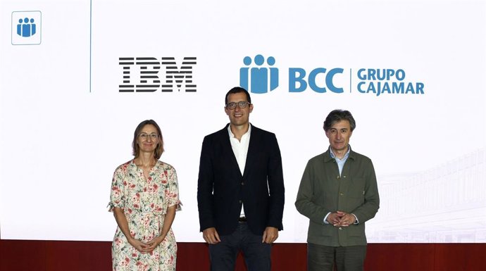 Acuerdo entre Cajamar e IBM,